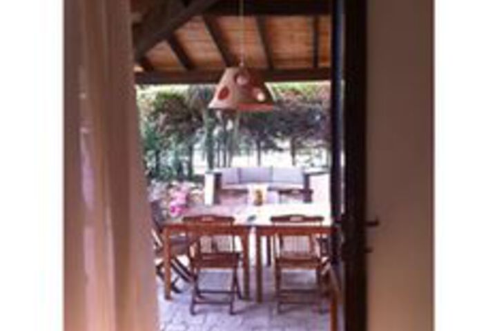 Dining 51 of 64