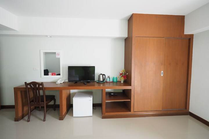 Room 20 of 31