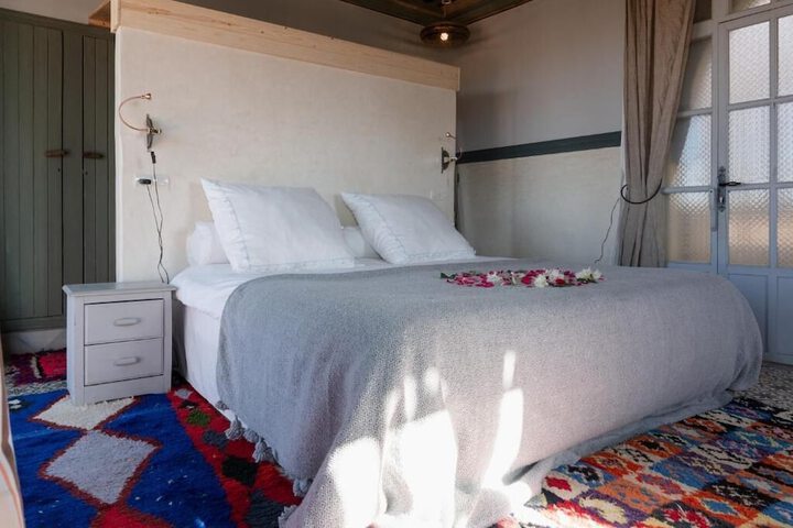 Room 6 of 84