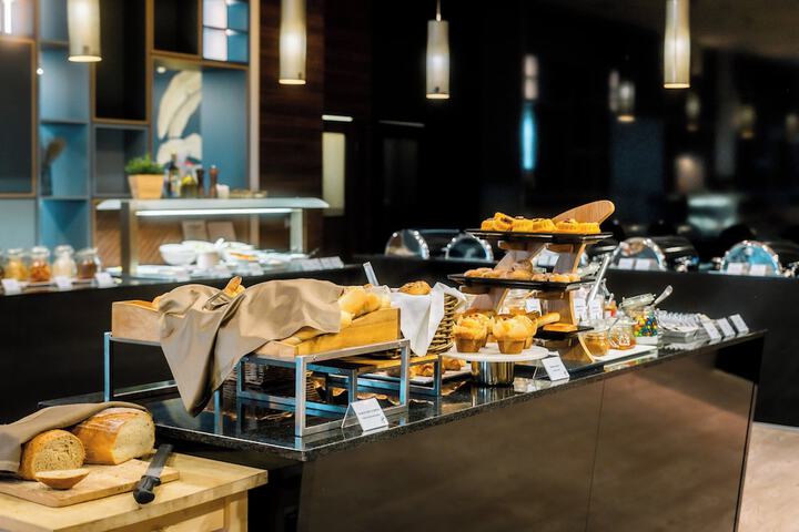 Breakfast/Coffee Service 51 of 81