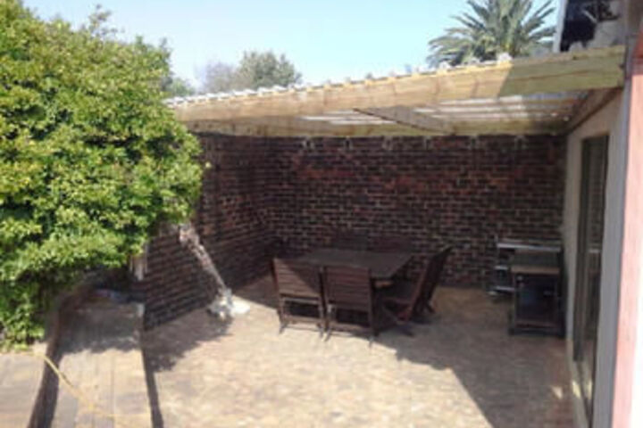 Terrace/Patio 26 of 28