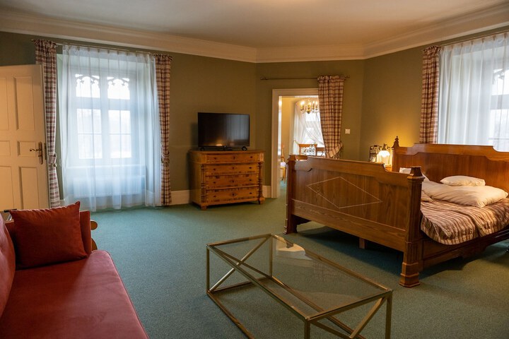 Room 64 of 130