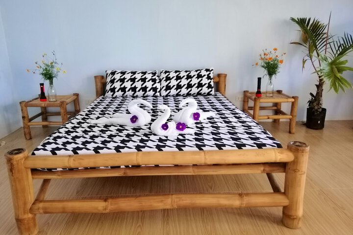 Room 4 of 22