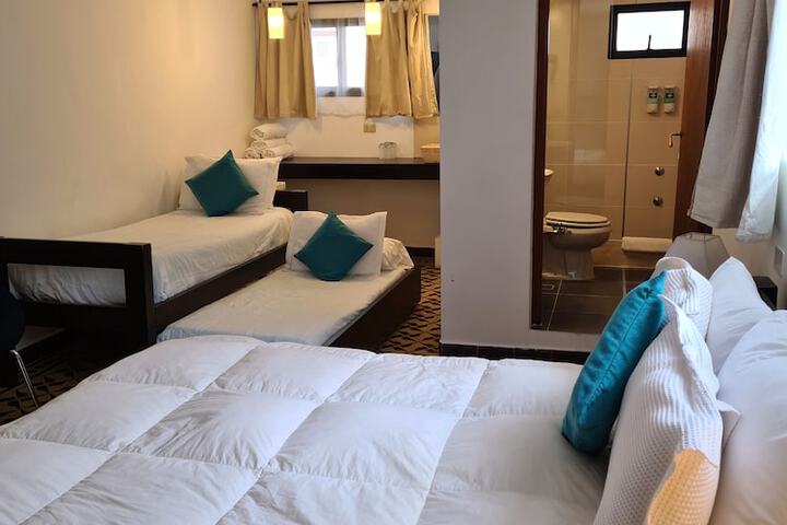 Room 53 of 133