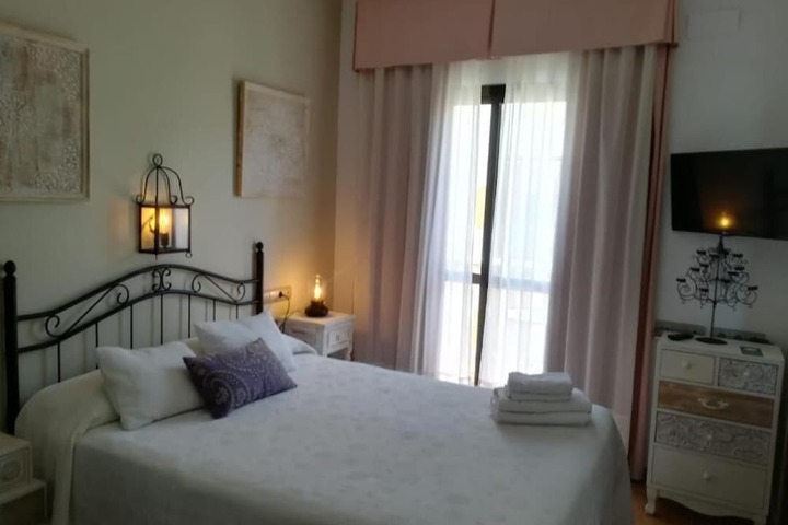 Room 8 of 37