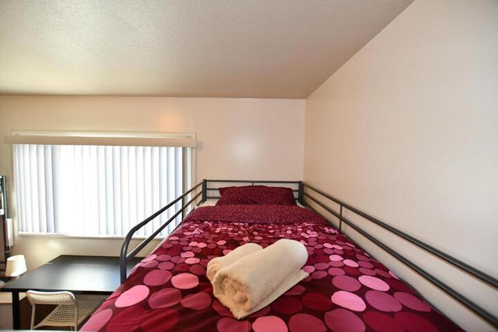 General 4 of 13