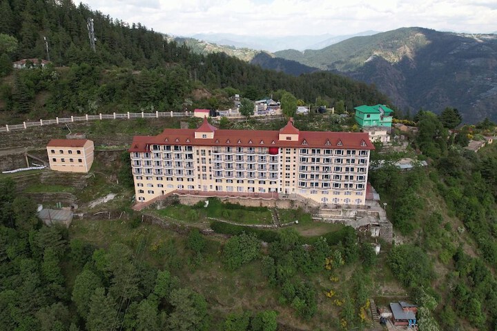 Hotel 75 of 83
