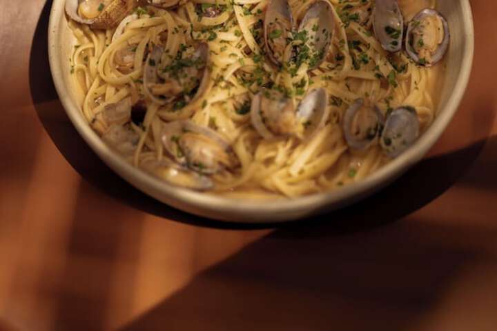 Dining 57 of 108