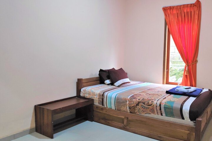 Room 13 of 46