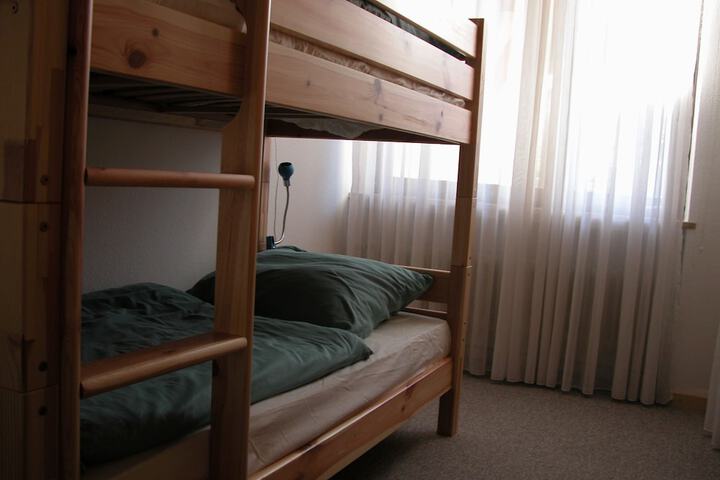 Room 8 of 66