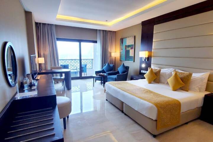 Al Bahar Hotel & Resort