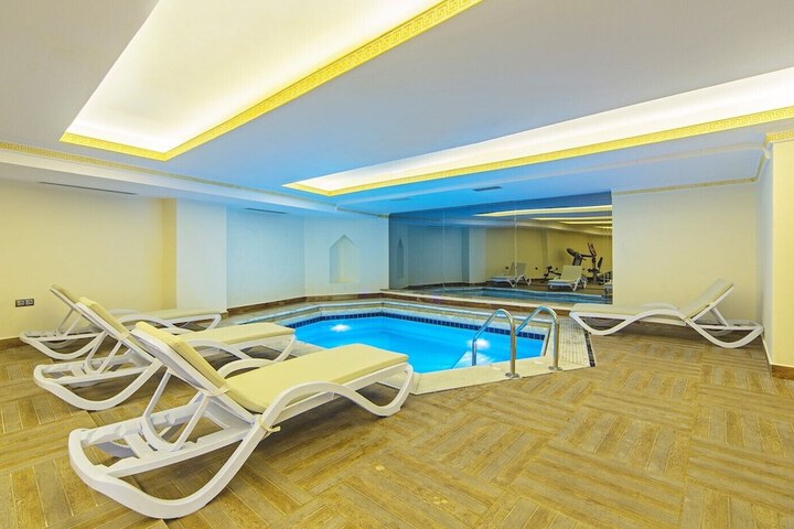 Hotel with Gym
