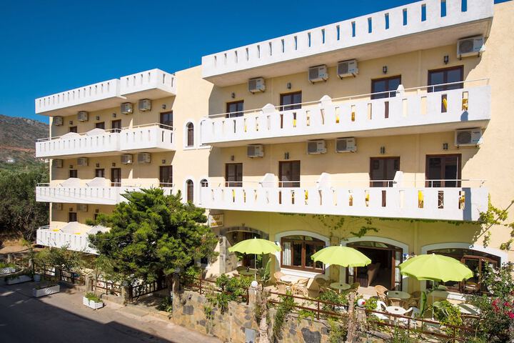 Hotel Entry