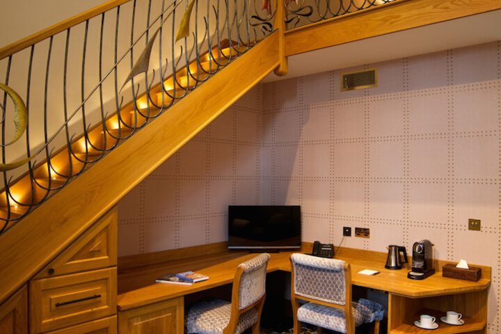 Room 18 of 59