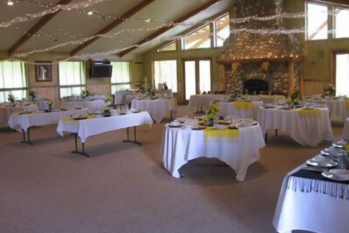 Wedding/Banquet 3 of 16