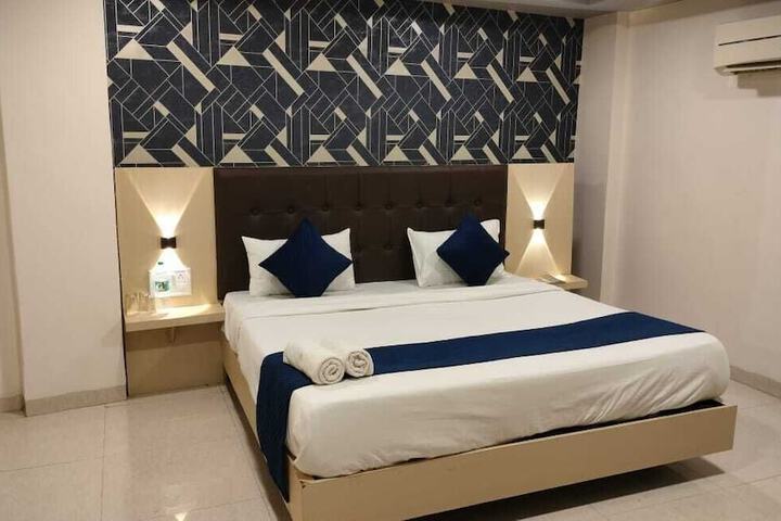 Room 20 of 27