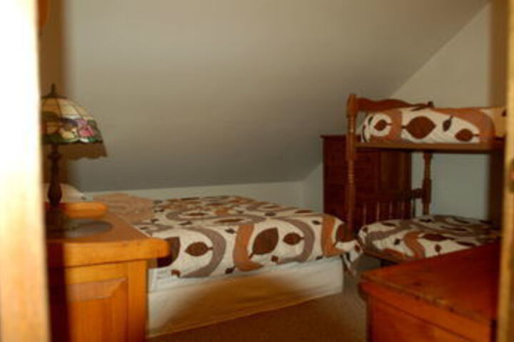 Room 215 of 697