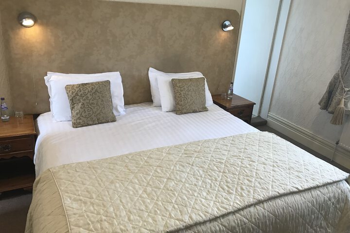 Room 15 of 69