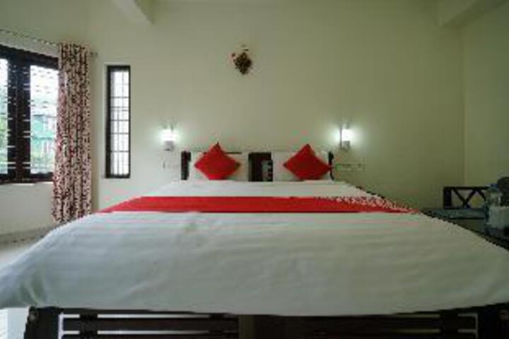 Room 10 of 23