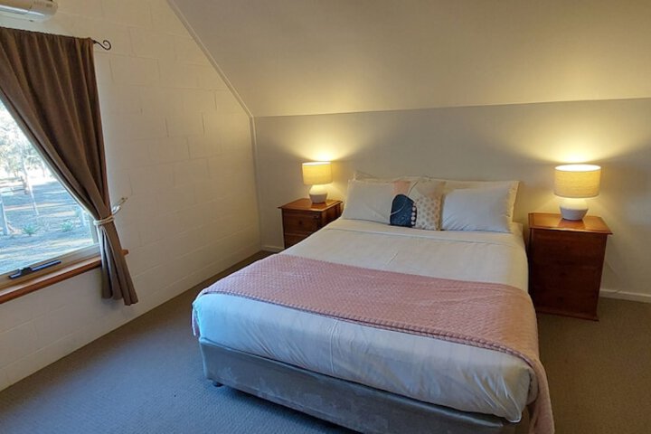 Room 4 of 59