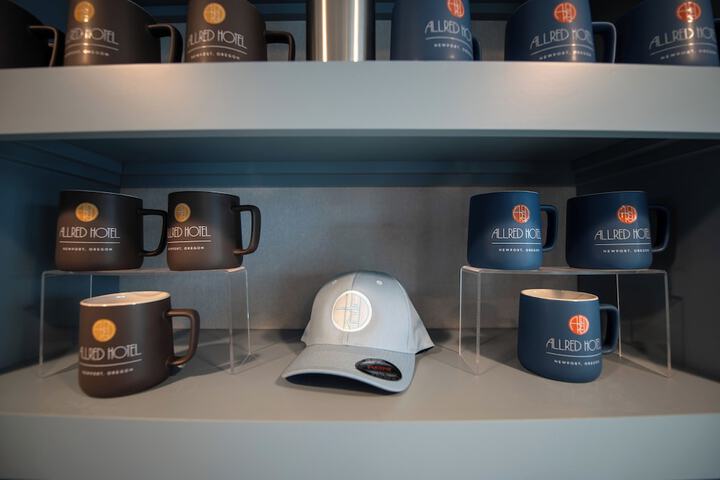 Gift Shop 152 of 220