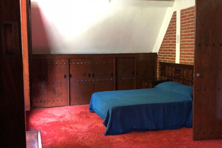 Room 7 of 21