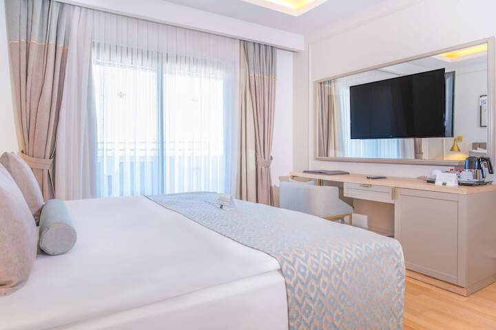Room 29 of 203