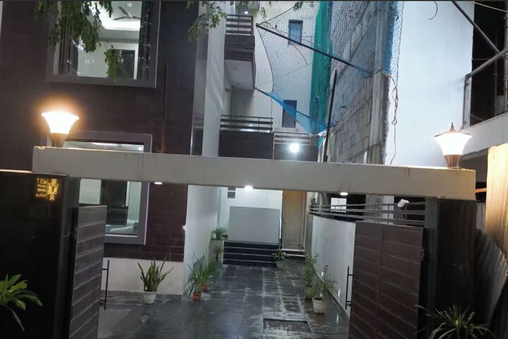 Hotel 5 of 20