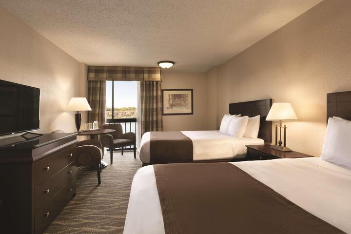 2 Double Beds (1 of 3)