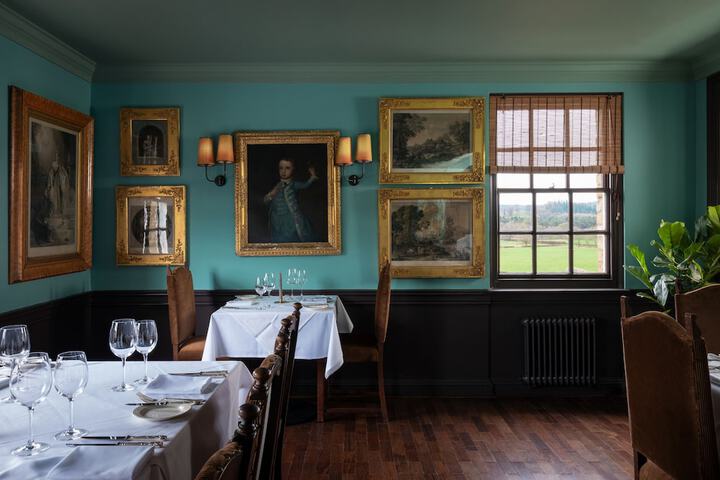 Dining 34 of 71