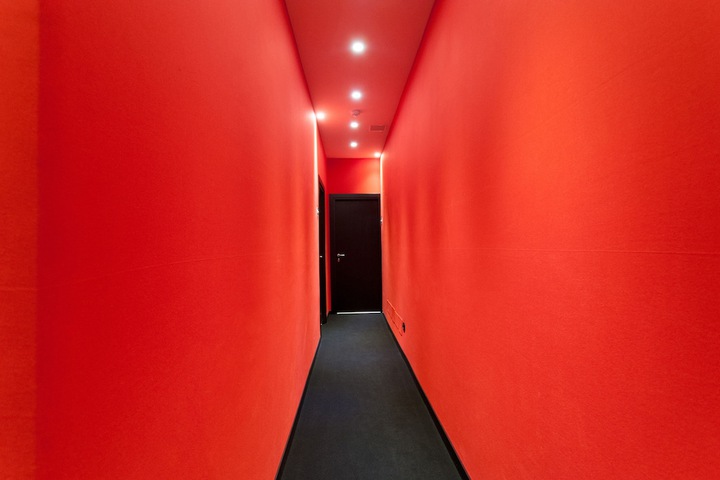 Ballroom/Hall 68 of 80