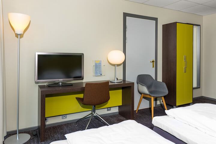 Room 22 of 71