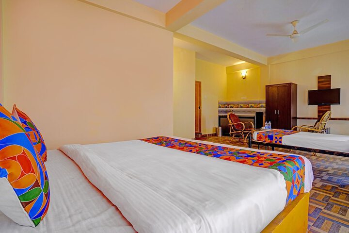 Room 10 of 30