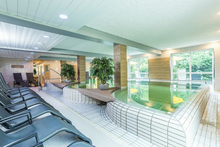 Hotel Pool