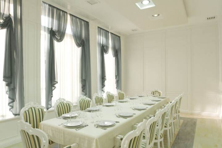 Dining 112 of 141