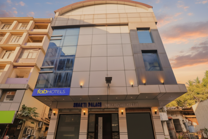 FabHotel Shakti Palace - Nr. Ponda