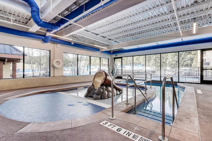 Pool 18 of 44