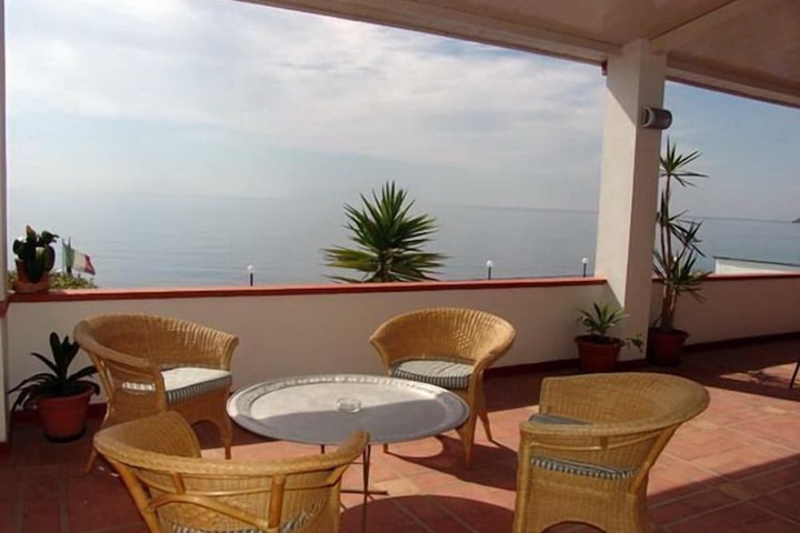 Terrace/Patio 65 of 94