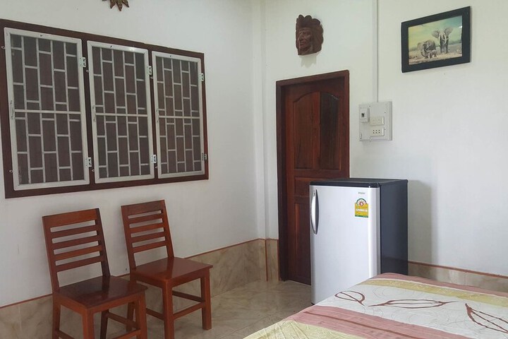 Room 3 of 11