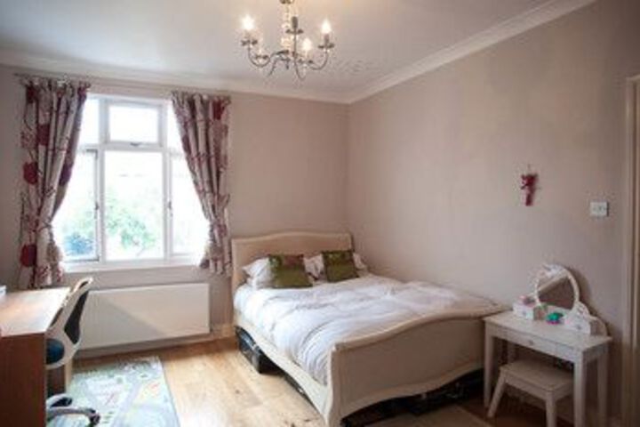 Room 12 of 29
