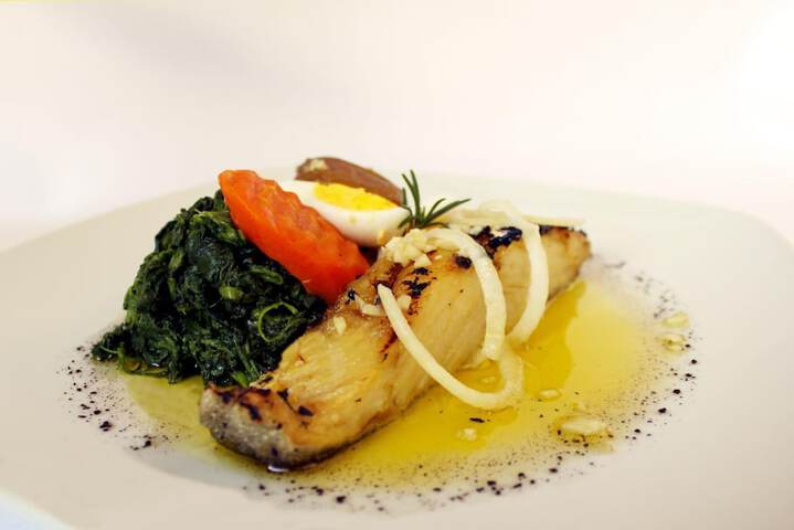 Dining 23 of 57
