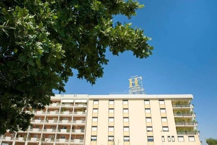 Hotel 77 of 77