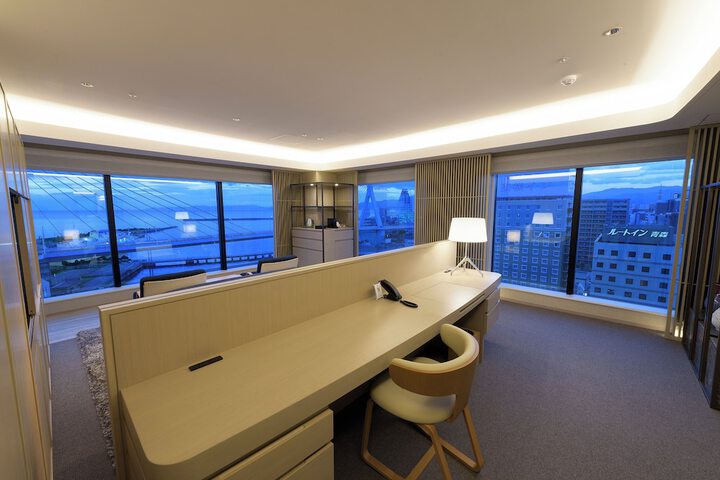 Room 33 of 121