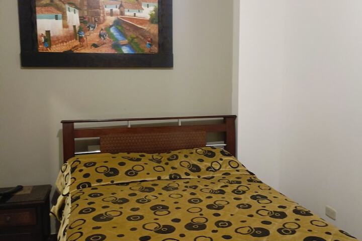 Room 12 of 34