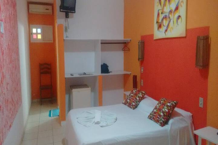 Room 4 of 17