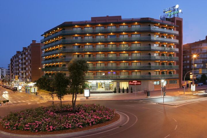 Hotel Entry