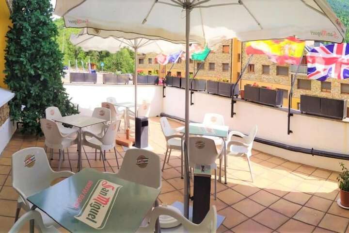 Dining Photos
