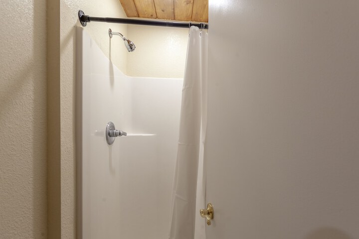 Room 79 of 126