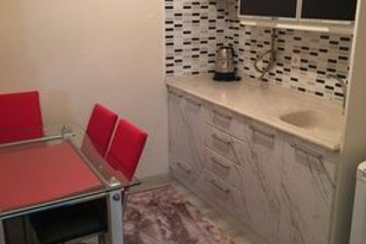 Room 6 of 23