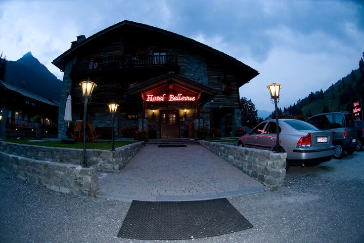 Hotel 65 of 66